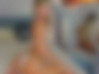 Aura-Powers's Live Sex Cam Show