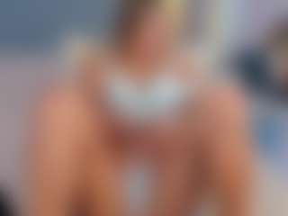 Aura-Powers's Live Sex Cam Show