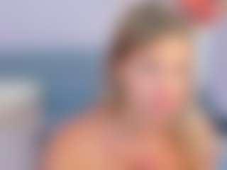 Aura-Powers's Live Sex Cam Show