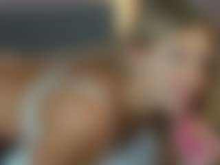 Live cam show with Aura-Powers - Cute on camwithhim.com