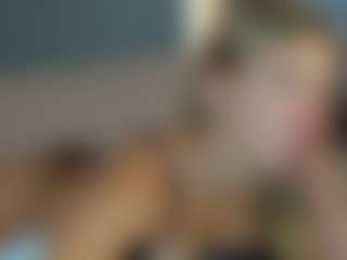 Aura-Powers's Live Sex Cam Show