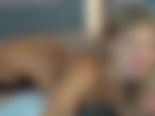 Aura-Powers's Live Sex Cam Show