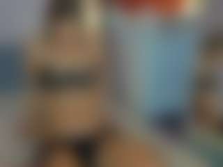 Aura-Powers's Live Sex Cam Show