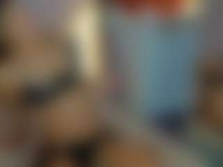 Aura-Powers's Live Sex Cam Show