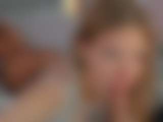 Live cam show with Aura-Powers - Skinny on Camsoda