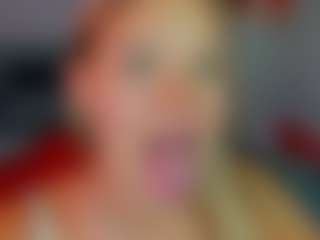 Aura-Powers's Live Sex Cam Show
