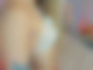 Aura-Powers's Live Sex Cam Show
