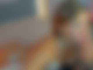 Live cam show with Aura-Powers - Camel Toe on fapnchat