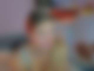 Live cam show with Aura-Powers - Moaning on Camiplay Live