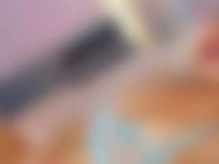 Live cam show with Aura-Powers - Ahegao on CamClone