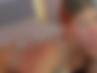 Show en direct avec Aura-Powers - Toys sur Camsoda