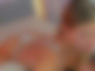 Live cam show with Aura-Powers - Oil on Taboo Cams XXX