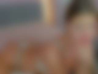 Live cam show with Aura-Powers - Camel Toe on Dare Cams