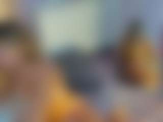 Live cam show with Aura-Powers - Smoking on CamClone