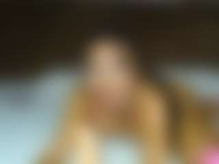 aylinhoney08's Live Sex Cam Show