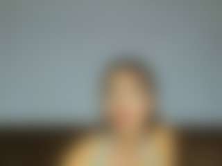 aylinhoney08's Live Sex Cam Show