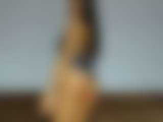aylinhoney08's Live Sex Cam Show