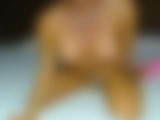 aylinhoney08's Live Sex Cam Show