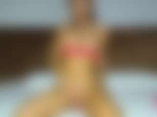 Live cam show with aylinhoney08 - Smoking on StripNow
