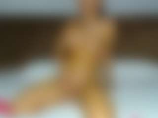 aylinhoney08's Live Sex Cam Show