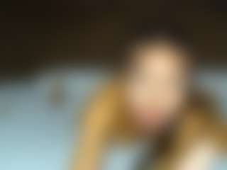 aylinhoney08's Live Sex Cam Show