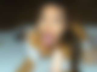 aylinhoney08's Live Sex Cam Show