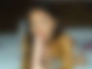 aylinhoney08's Live Sex Cam Show