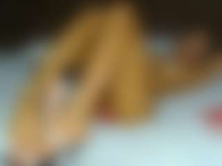 aylinhoney08's Live Sex Cam Show