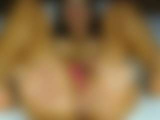 Live cam show with aylinhoney08 - Control on boobsie.com