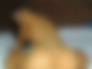 Live cam show with aylinhoney08 - Petite on Soda Cam