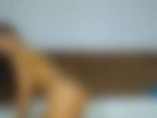 aylinhoney08's Live Sex Cam Show