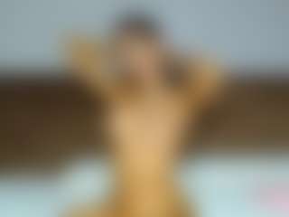 aylinhoney08's Live Sex Cam Show
