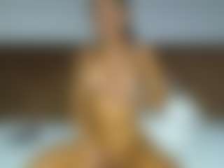 Live cam show with aylinhoney08 - Skinny on Camsoda