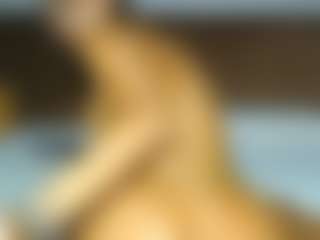 Live cam show with aylinhoney08 - Tease Big Tits on Lustler