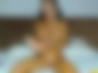 aylinhoney08's Live Sex Cam Show