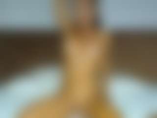 aylinhoney08's Live Sex Cam Show