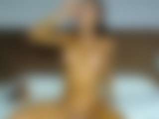 aylinhoney08's Live Sex Cam Show