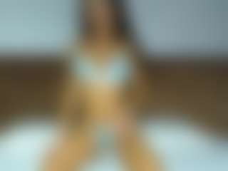 Live cam show with aylinhoney08 - Lovense on Camsoda