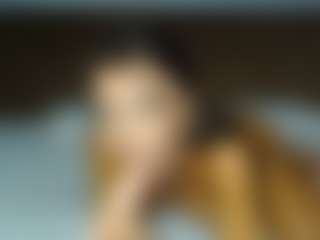 aylinhoney08's Live Sex Cam Show