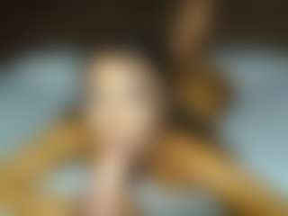 aylinhoney08's Live Sex Cam Show