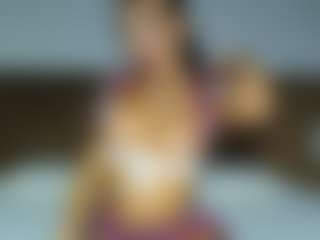 aylinhoney08's Live Sex Cam Show