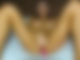 aylinhoney08's Live Sex Cam Show
