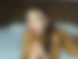 aylinhoney08's Live Sex Cam Show