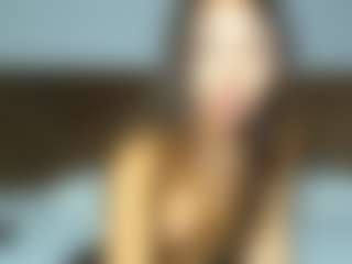 Live cam show with aylinhoney08 - Skinny on Camsoda
