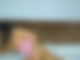 Live cam show with aylinhoney08 - Brown Hair on CamClone