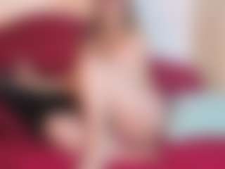 Live cam show with Isabella - Playdildo on slutload