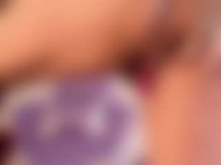 Live cam show with Isabella - Middle Aged on slutload