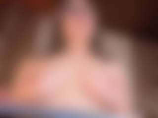 Isabella's Live Sex Cam Show