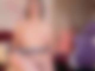 Isabella's Live Sex Cam Show