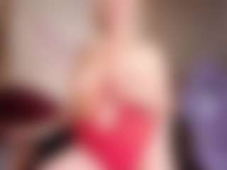 Live cam show with Isabella - Middle Aged on Camiplay Live
